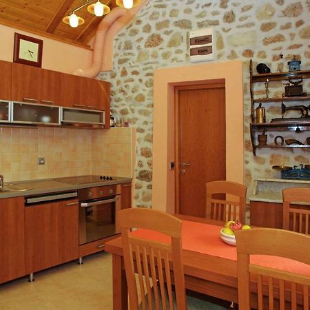 Apartment Menego A2 Bol-Center, Croatia 外观 照片